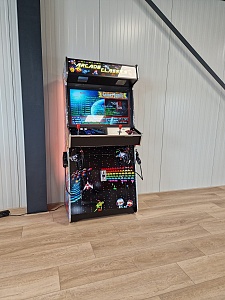 A-G 32 LCD arcade met 4500 GAMES + 2 LIGHTGUNS 'ARCADE CLASSIC' 4